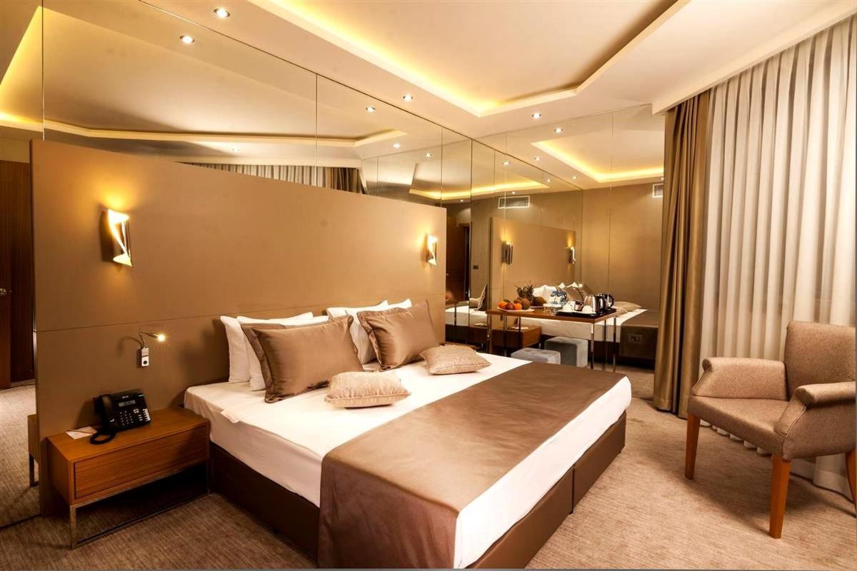 Majura Hotel Business Измир Экстерьер фото